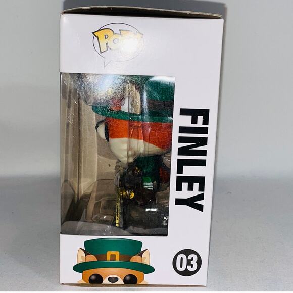 Funko Pop! Pop Around the World Finley #03 - Ireland - Vaulted - Picture 4 of 7